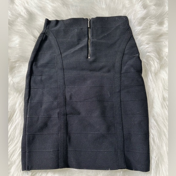 GUESS bandage black XS skirt - Picture 4 of 4